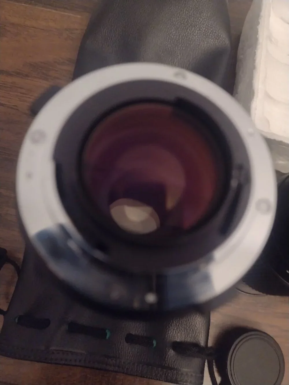 Lot of 4 Vivitar camera lenses, flash, leather bags
